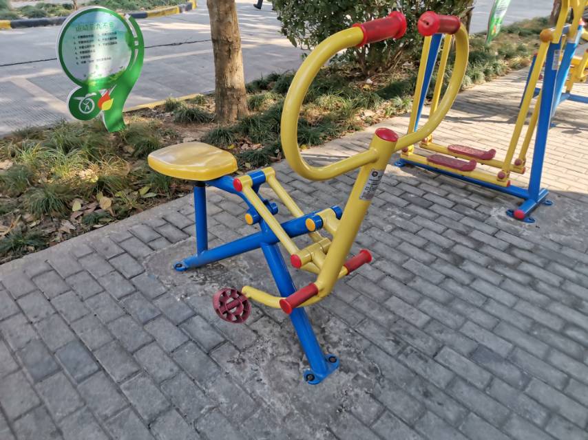健騎器