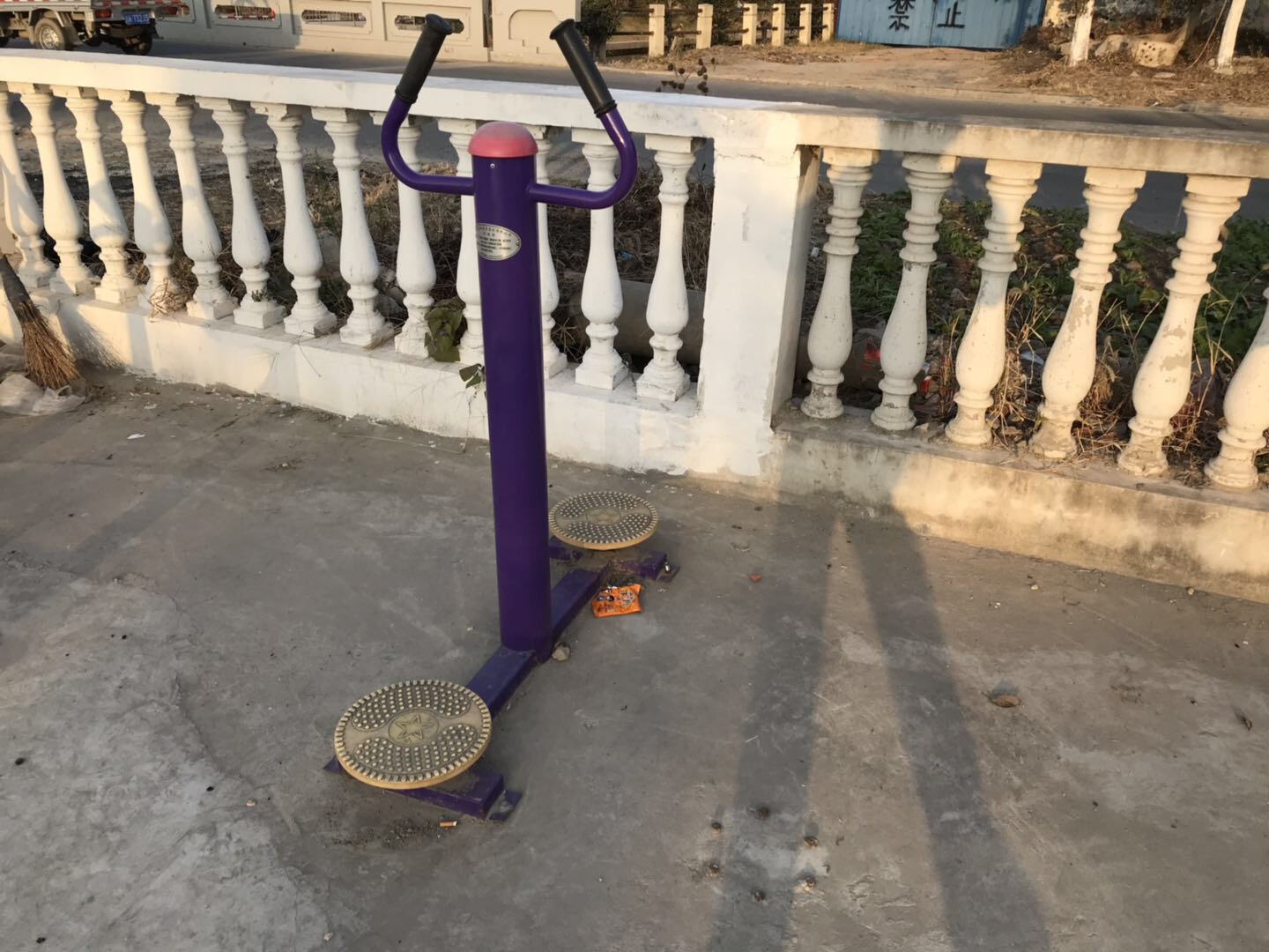 扭腰器