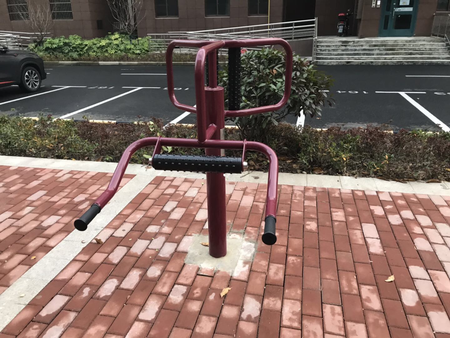 腰背按摩器
