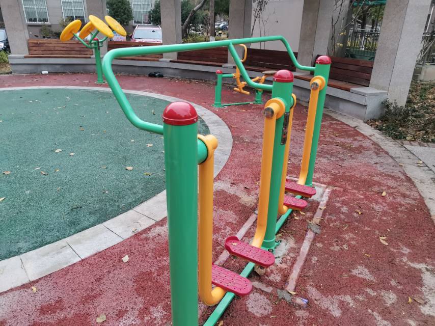 兩聯漫步機