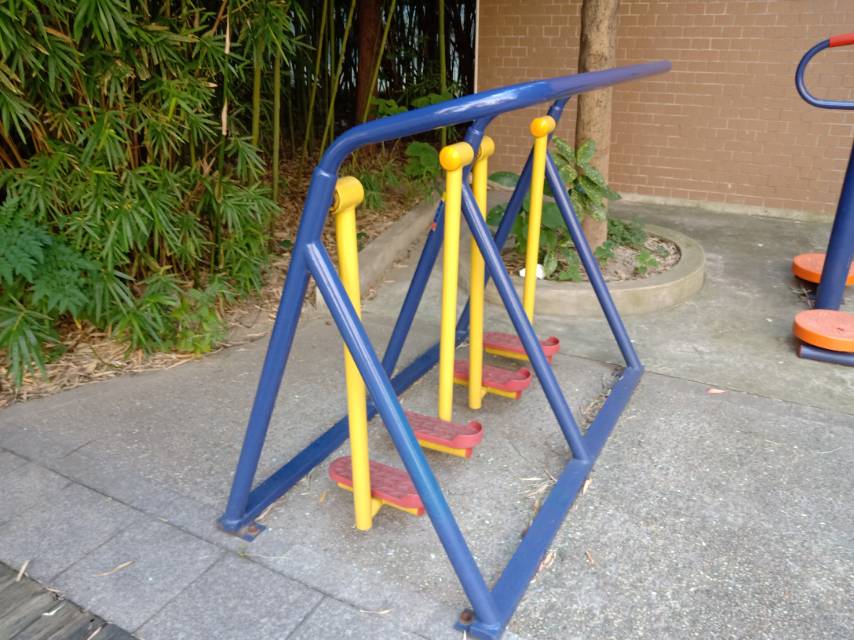 雙人漫步器
