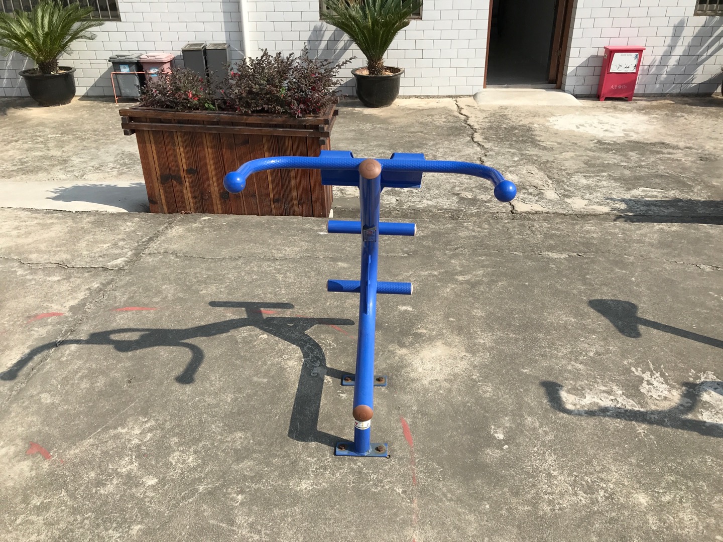 背肌訓練器