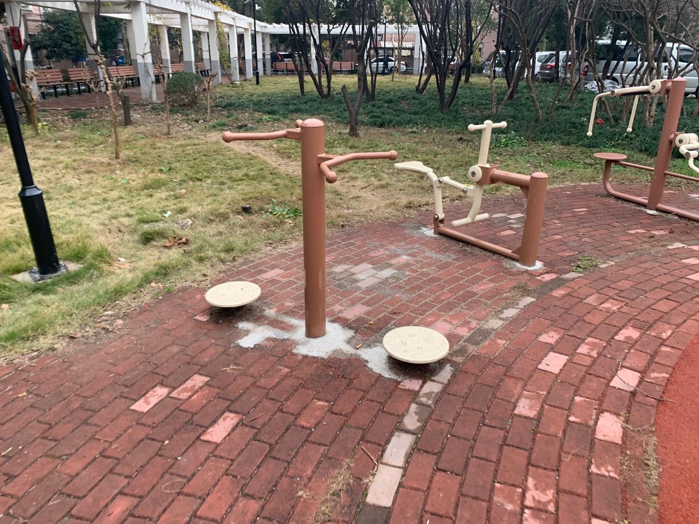 雙位扭腰器