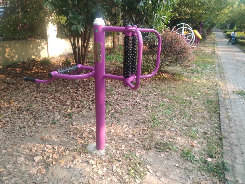 腰背按摩器
