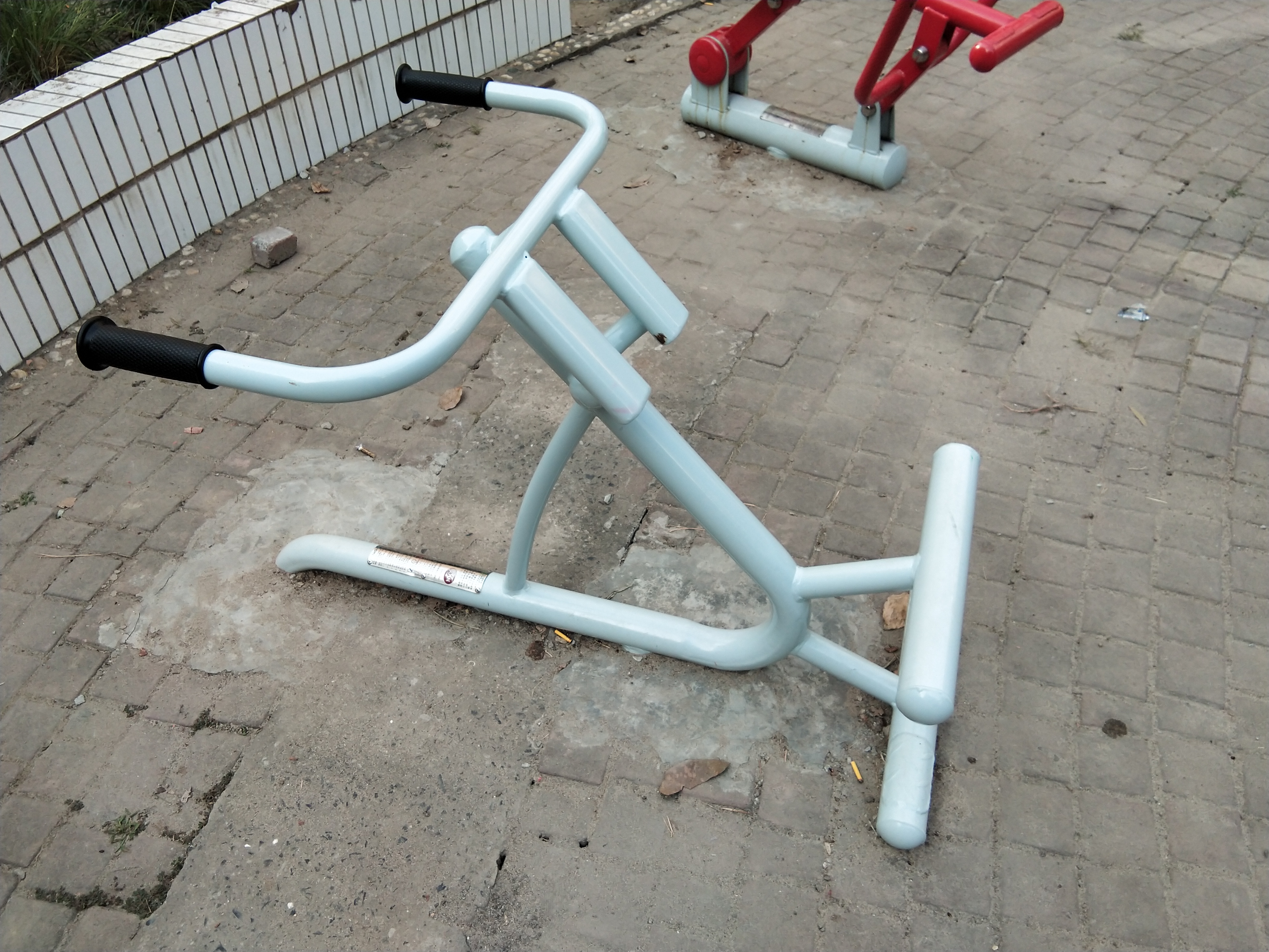 背肌訓練器