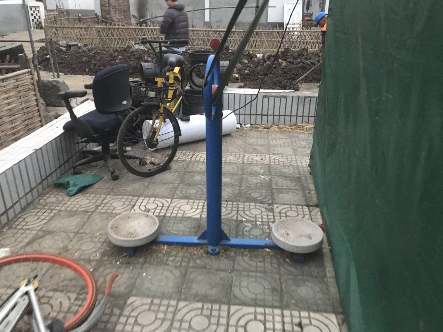 扭腰器