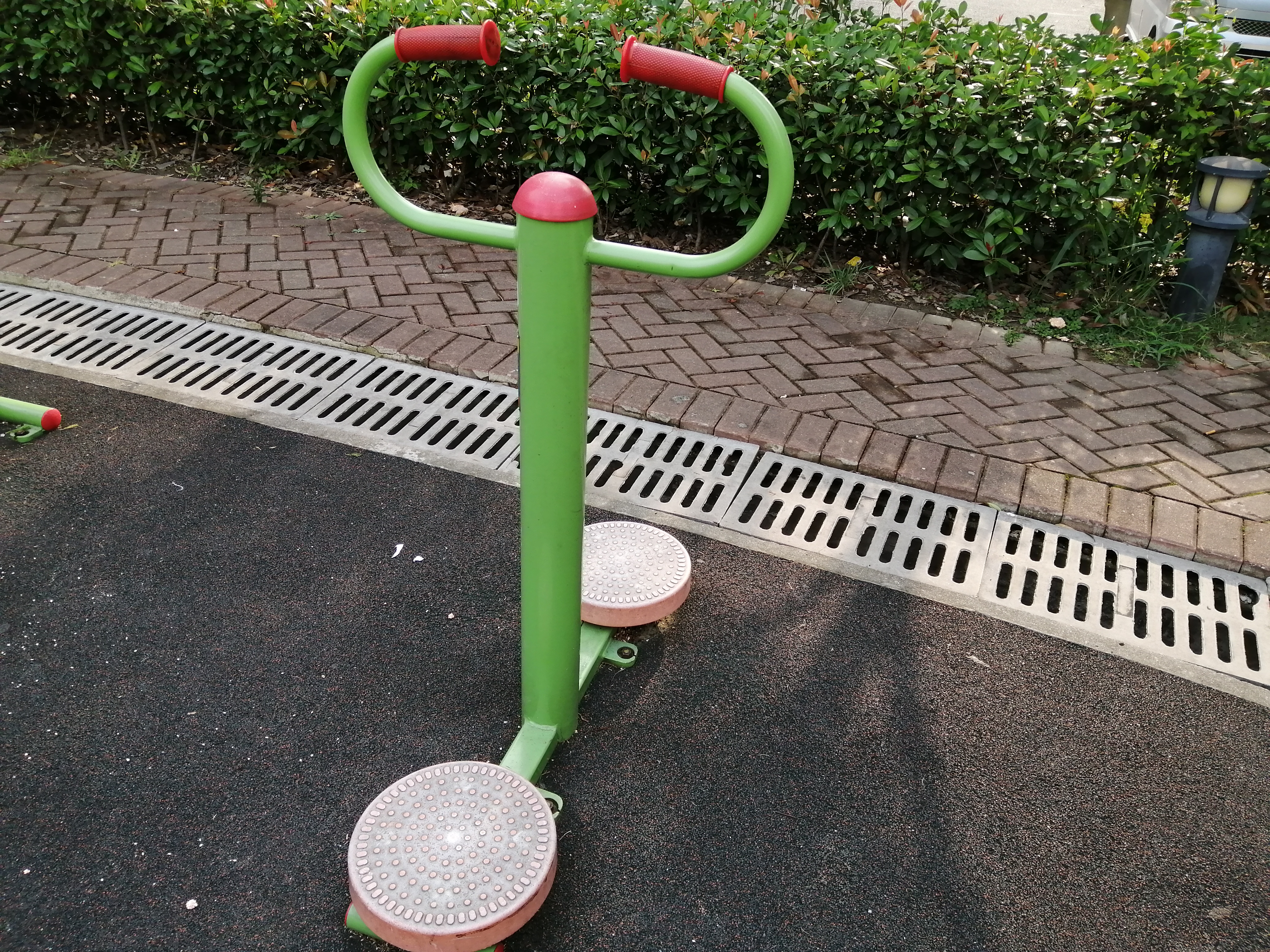 扭腰器