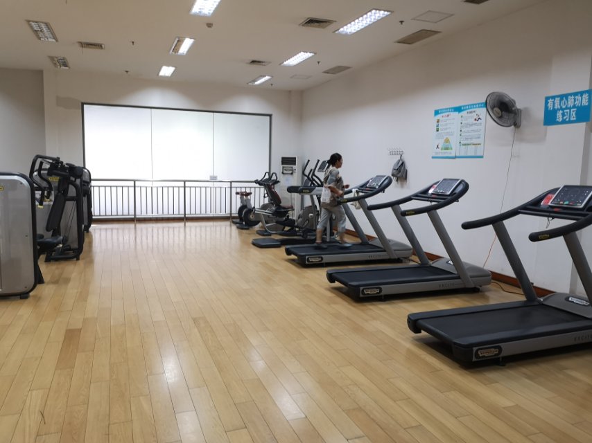 吳涇鎮百姓健身房