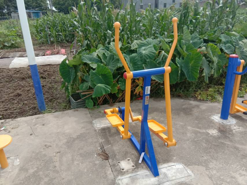 室外橢圓機