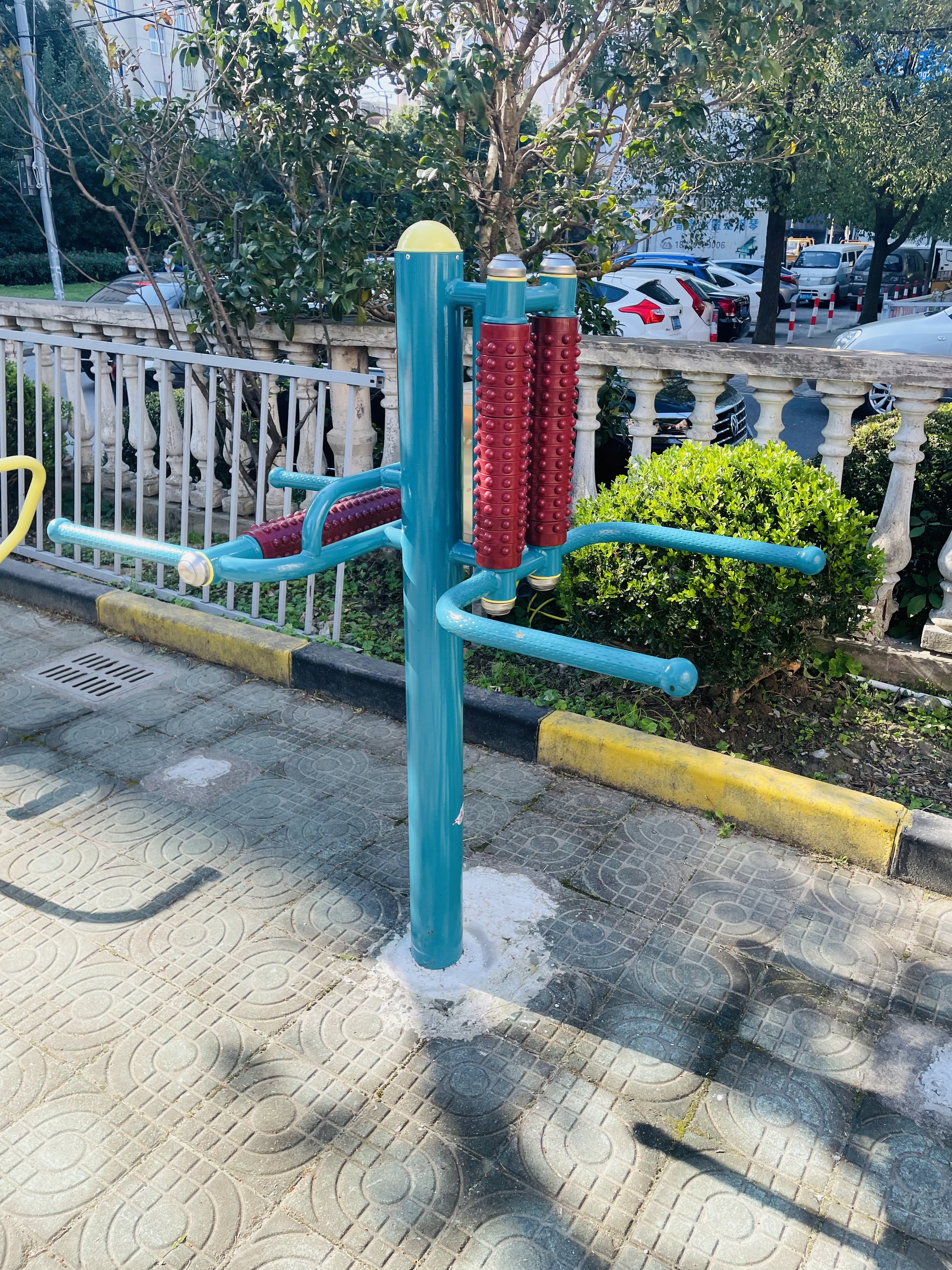 互動式腰背按摩器