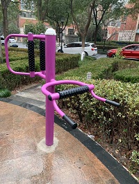 腰背按摩器