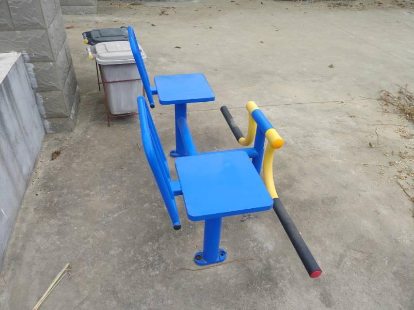 下肢訓練器