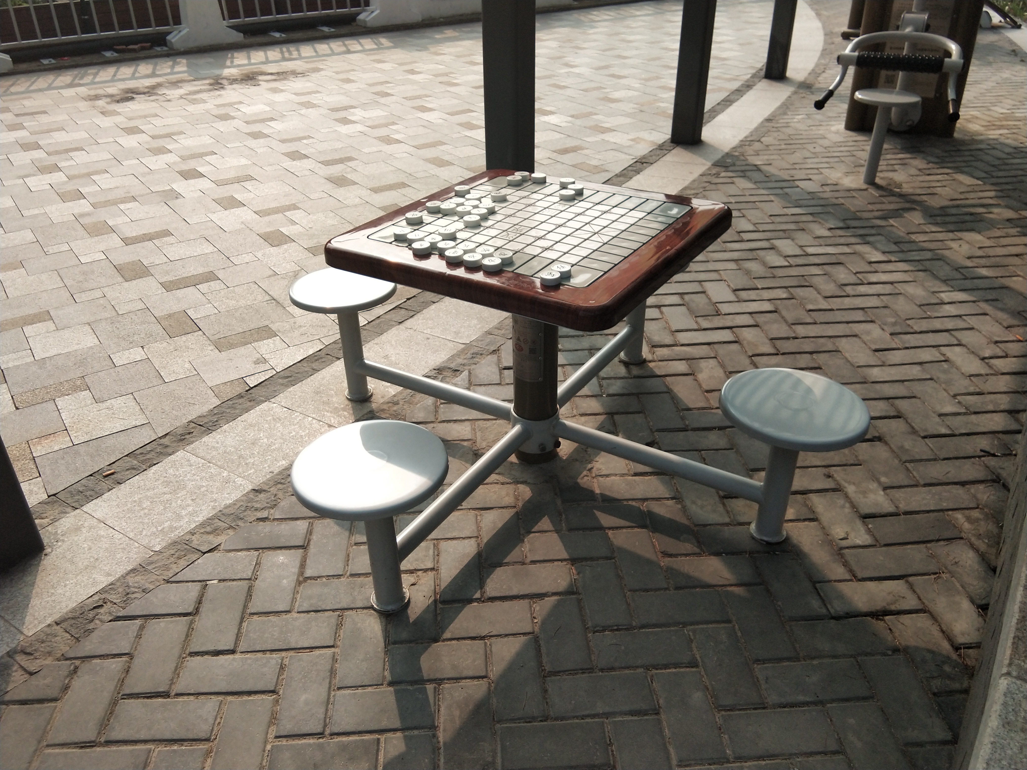 軌道棋牌桌