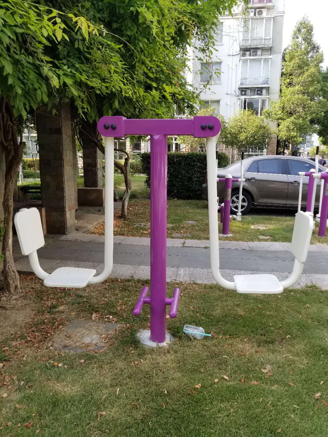 二位蹬力器