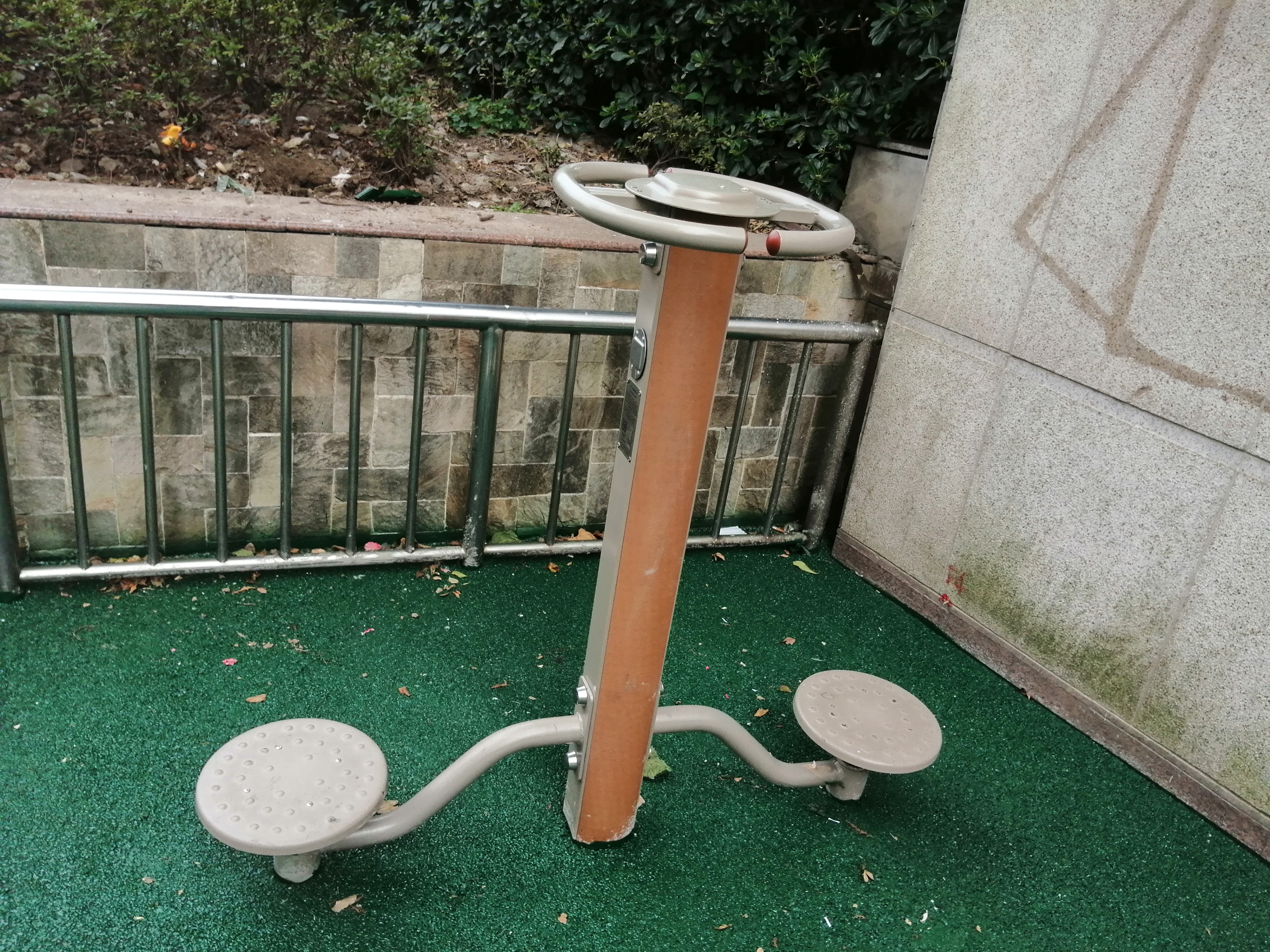 扭腰器