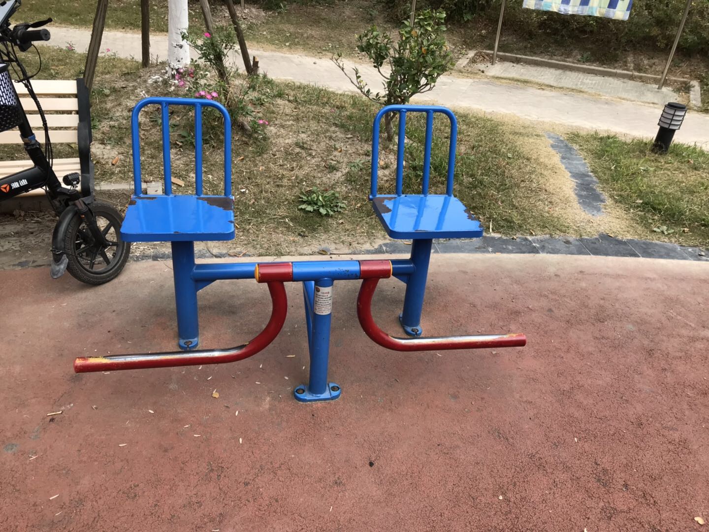 下肢訓練器