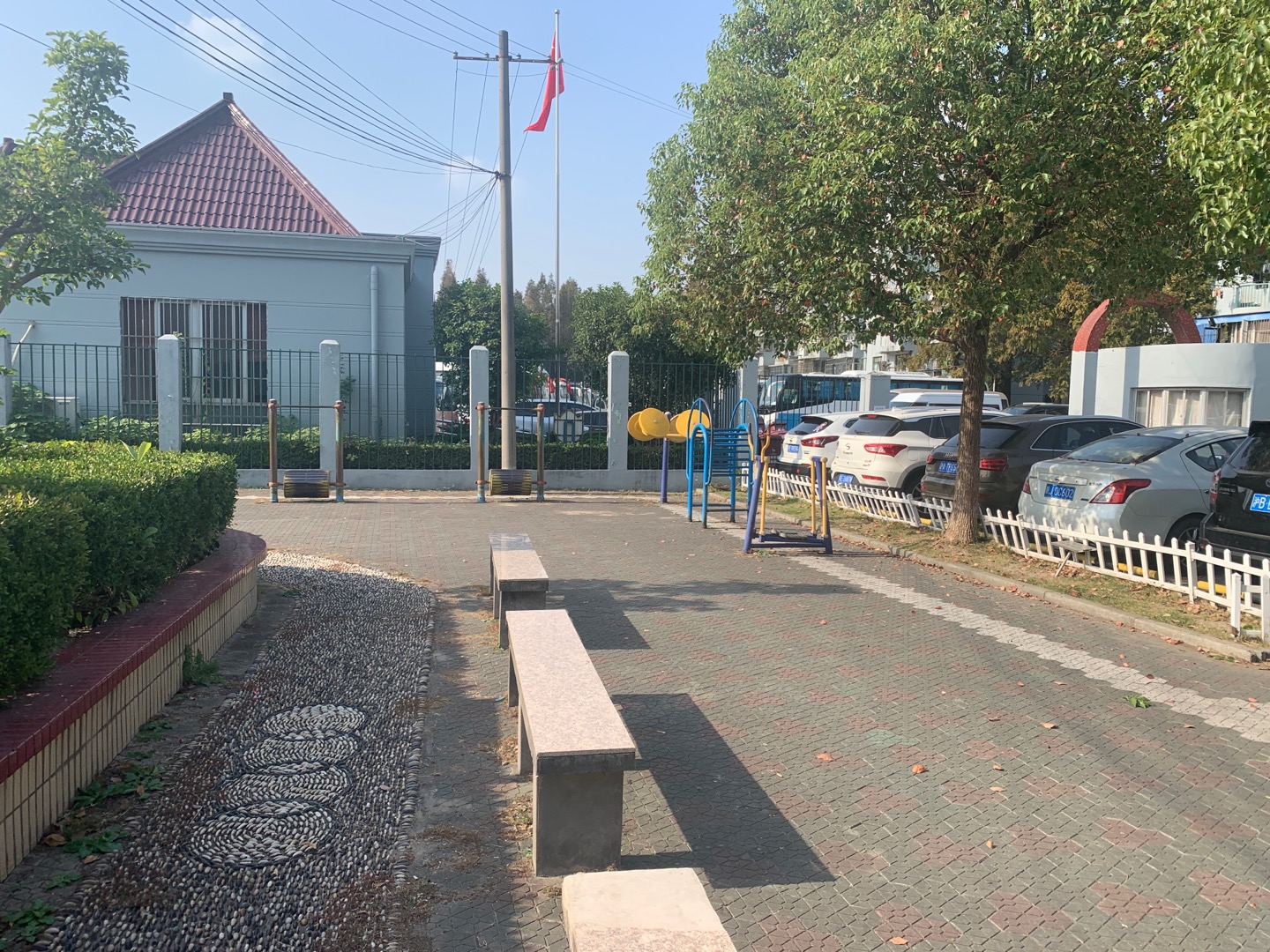 凌二居委市民益智健身苑點