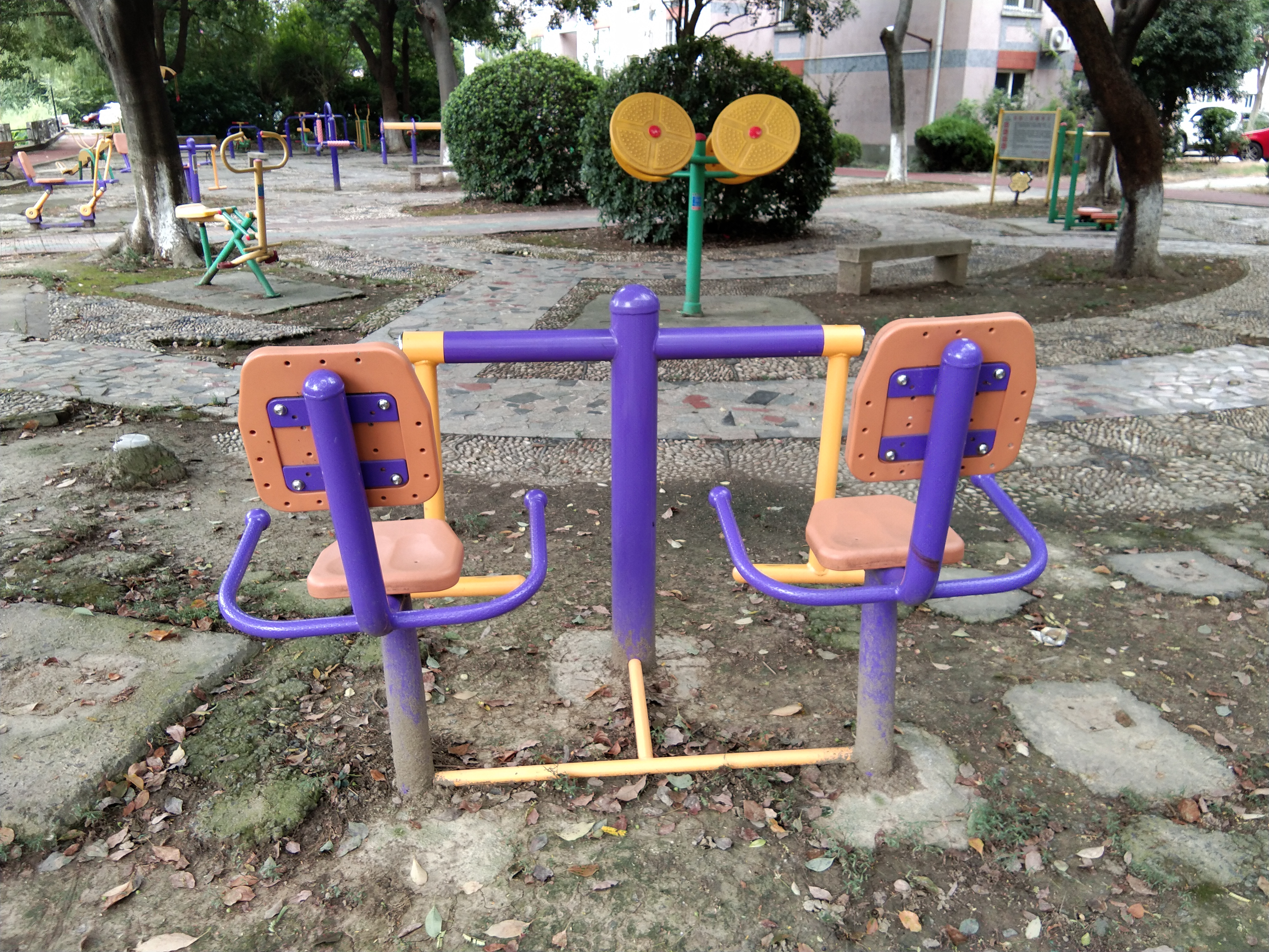 下肢訓練器