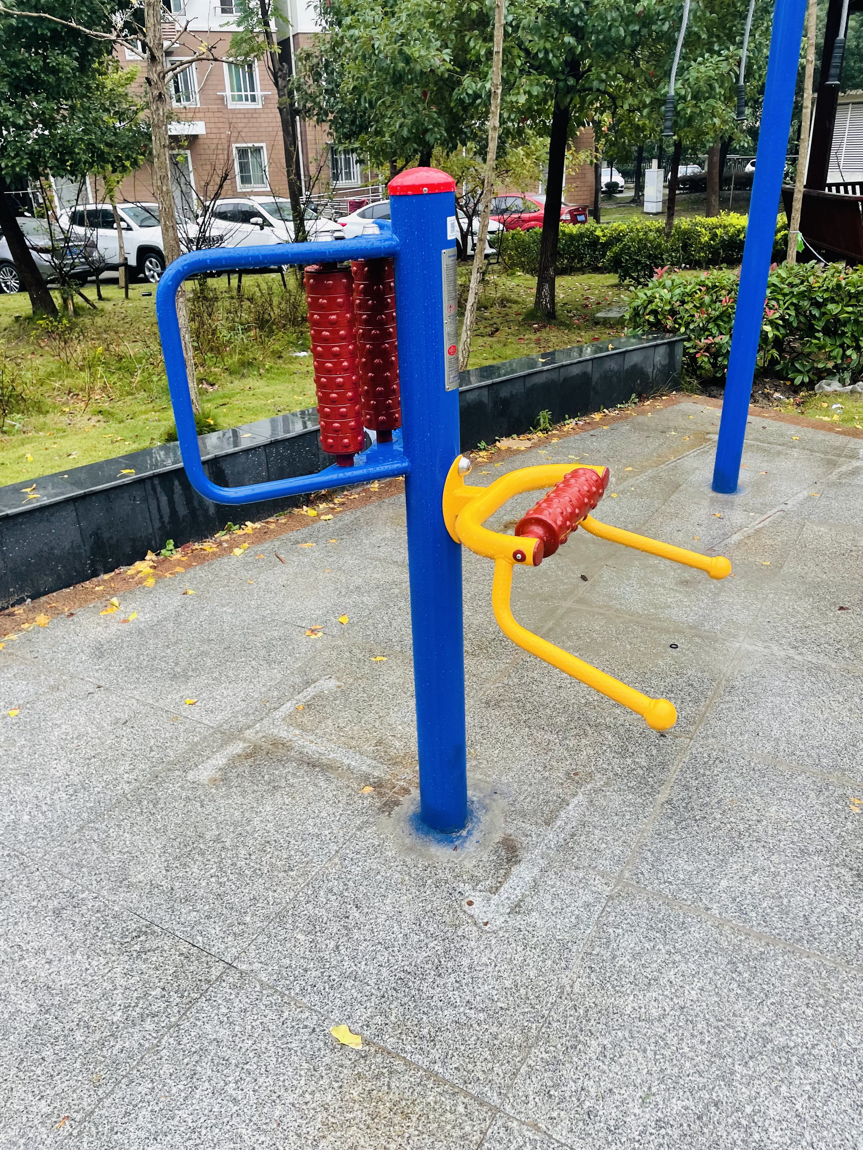 腰背按摩器