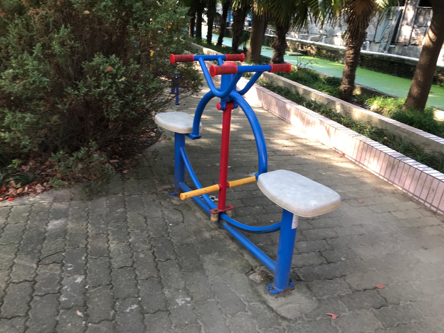 下肢鍛煉器