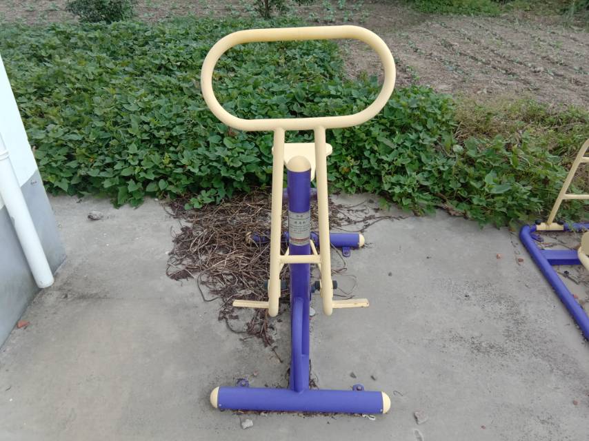 騎馬器