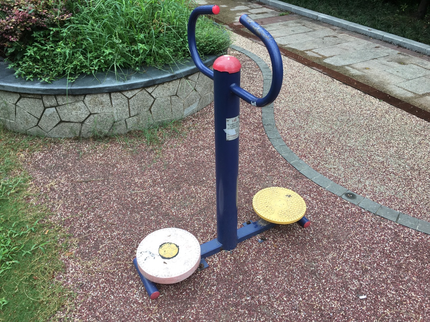 扭腰器