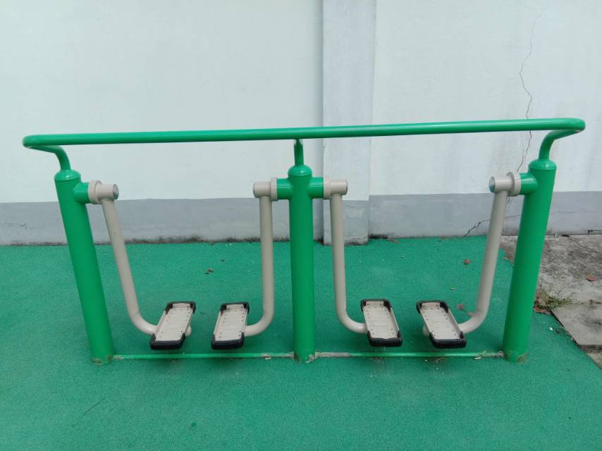 雙位漫步機