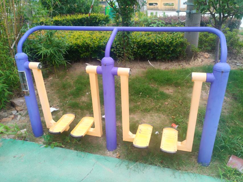 太空漫步器