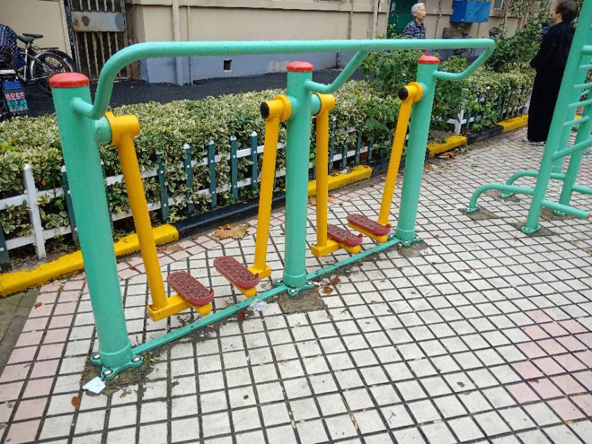 兩聯漫步機