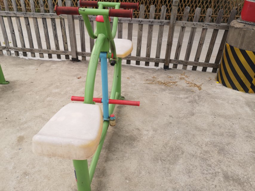 下肢康復器