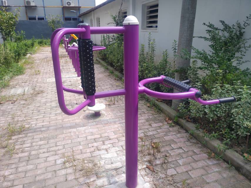 腰背按摩器