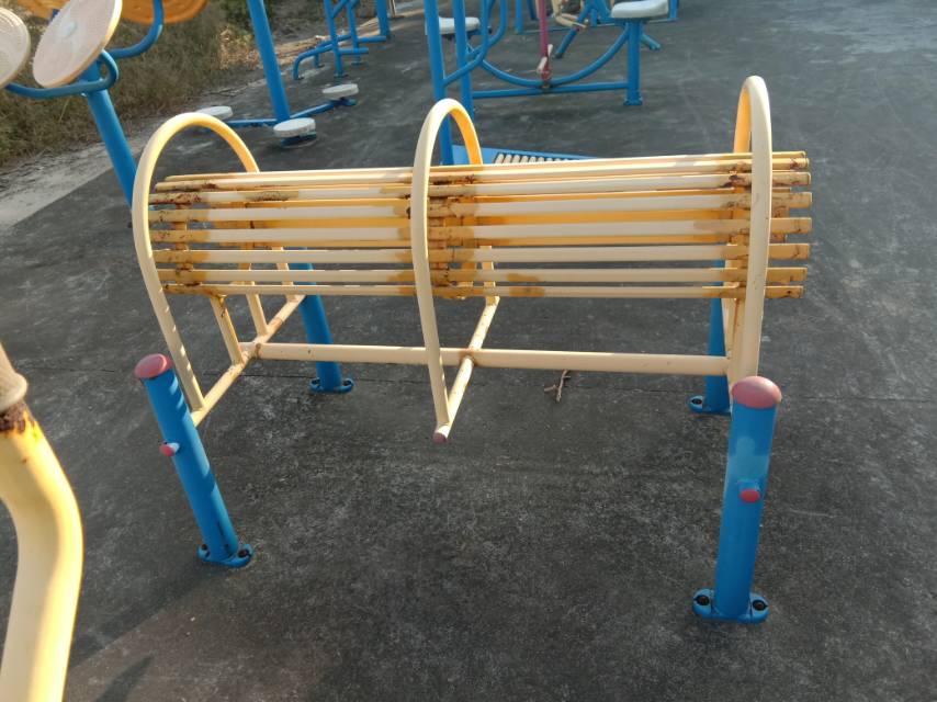 伸腰器