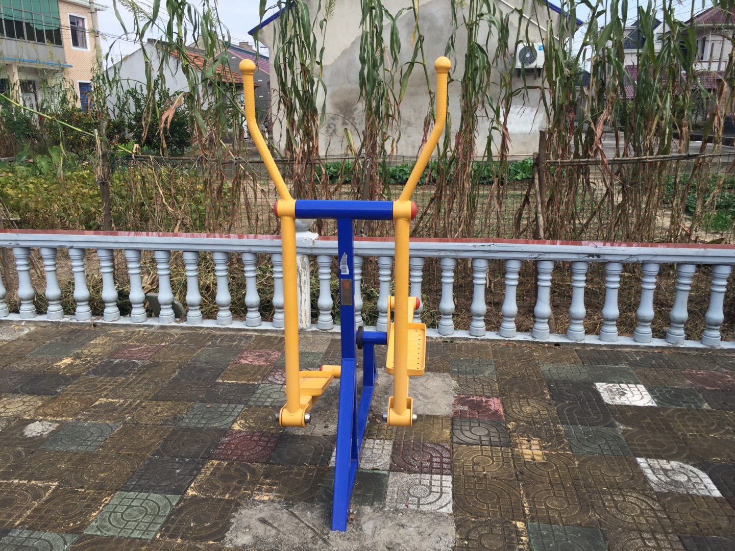 室外橢圓機