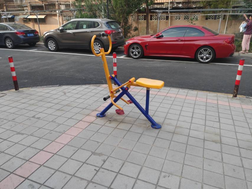 健騎機