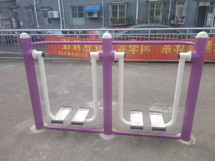 雙位漫步機