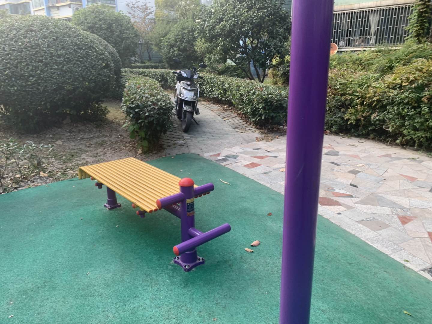 仰臥起平臺