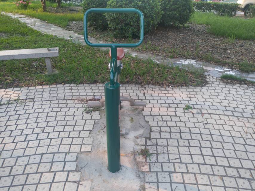 健騎機