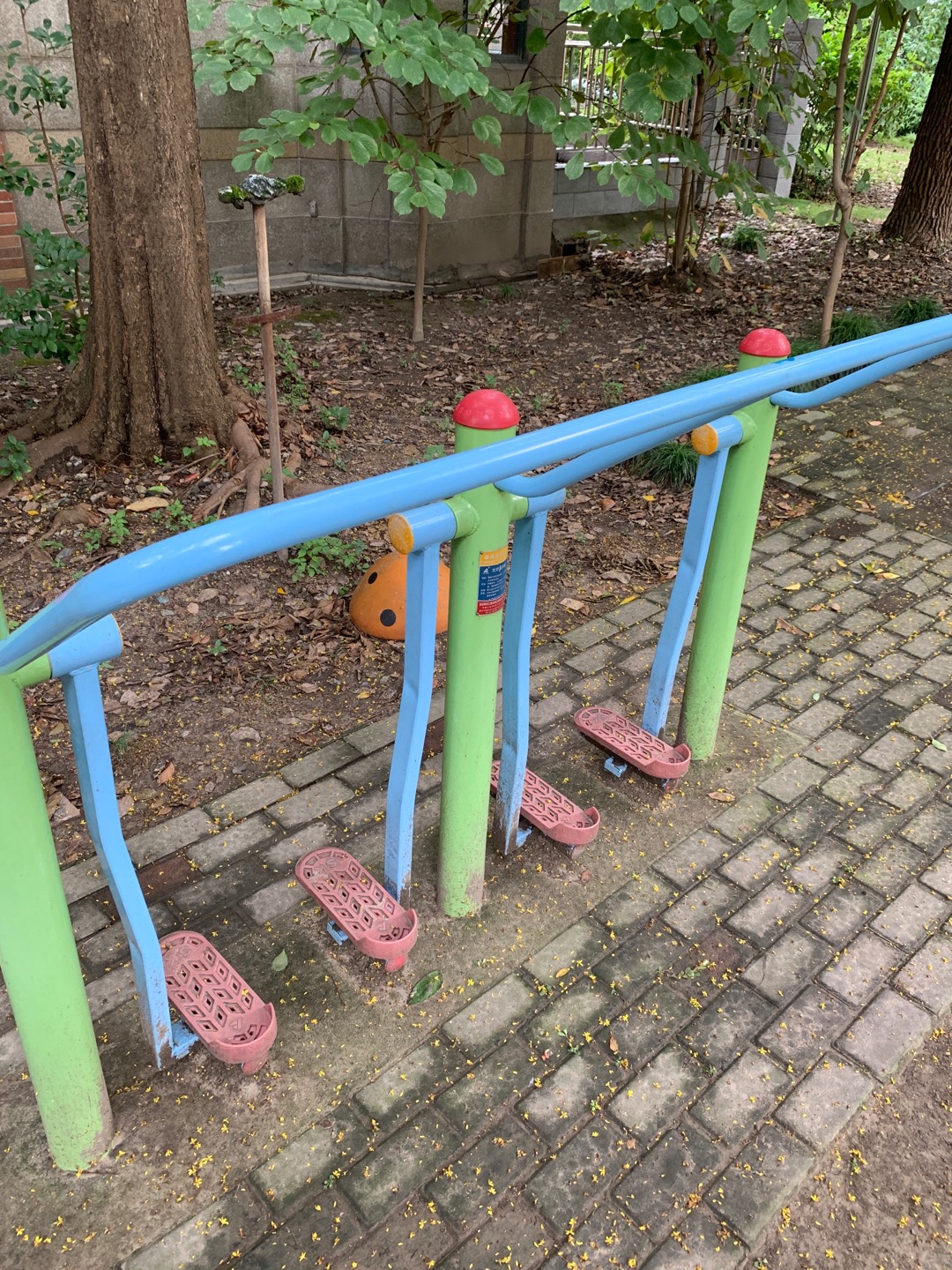 太空漫步器