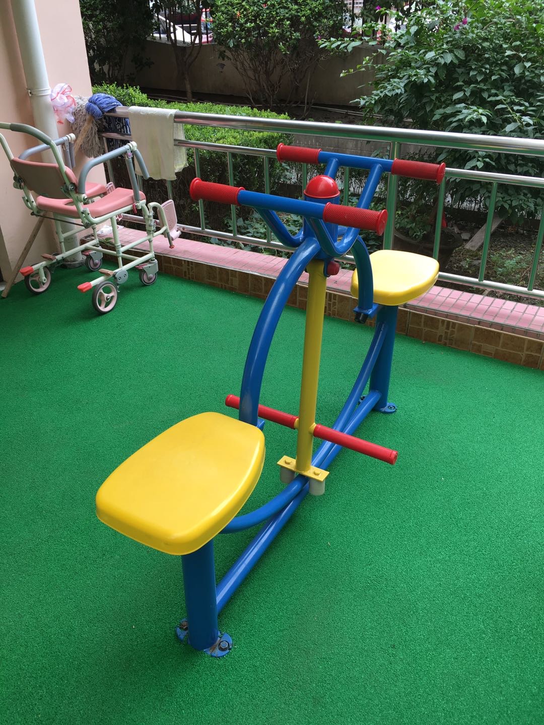 下肢康復器