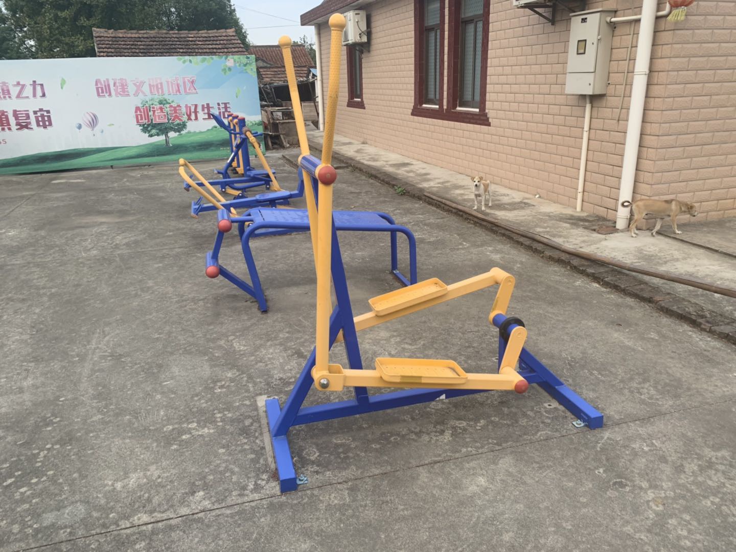 室外橢圓機