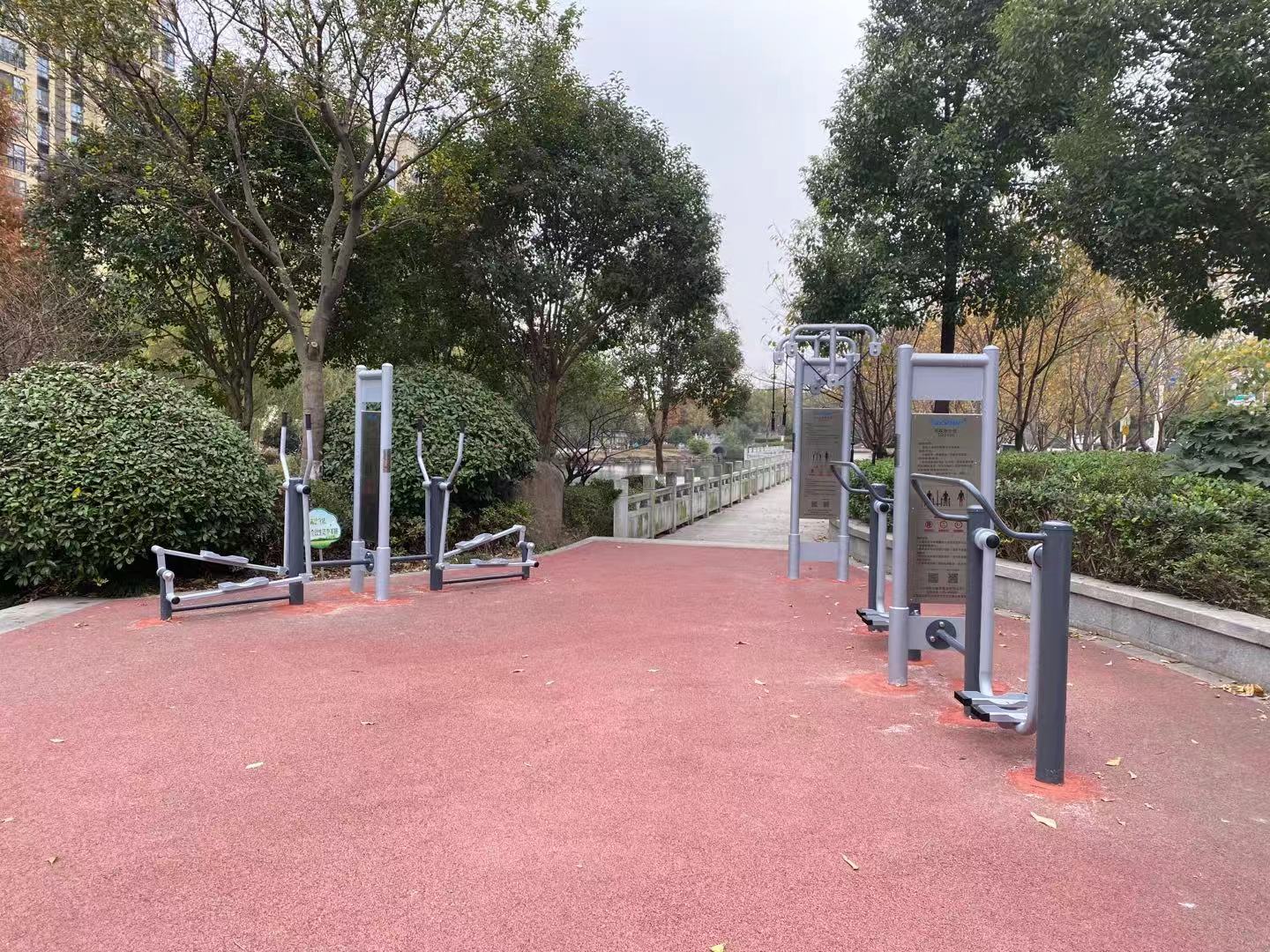 佳兆業市民健身苑點