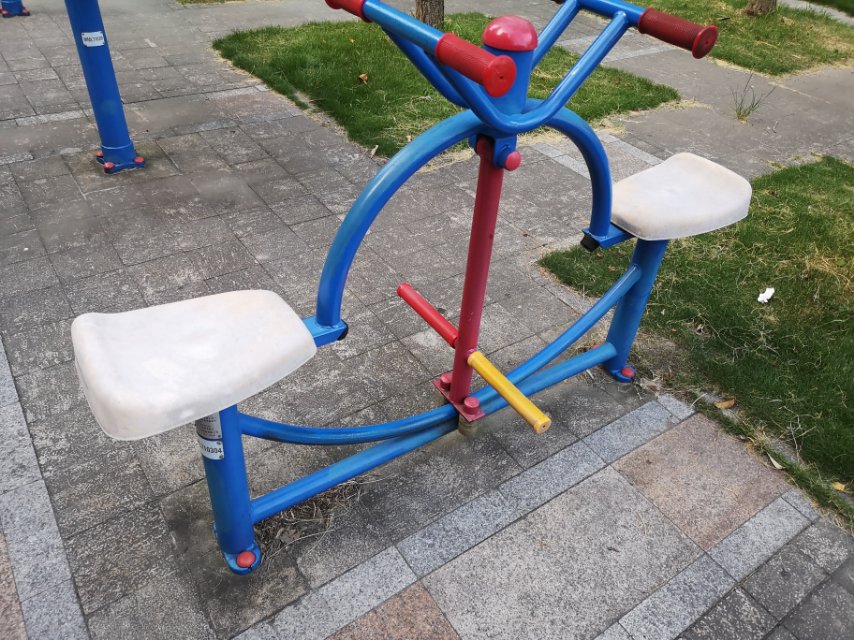下肢康復器