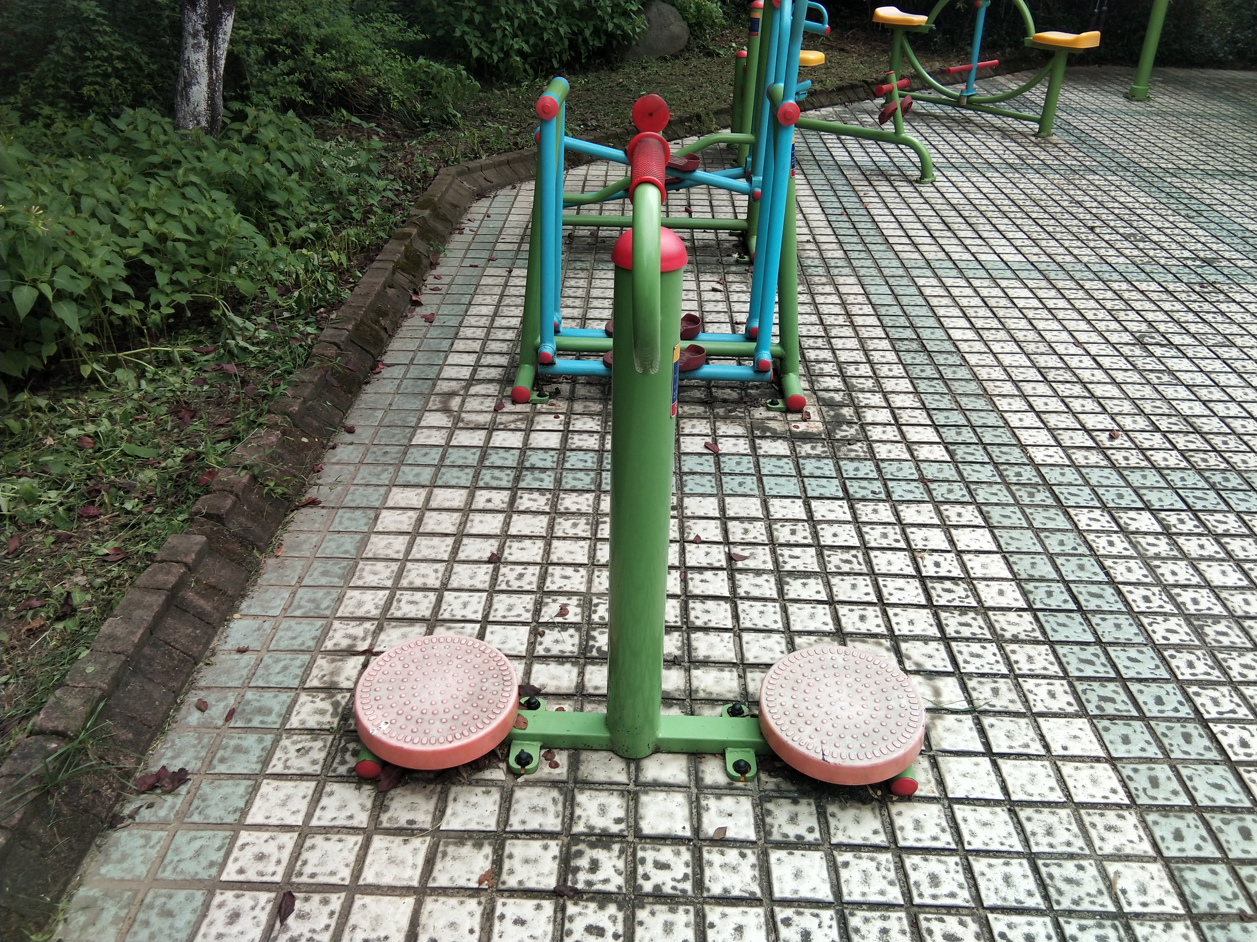 扭腰器