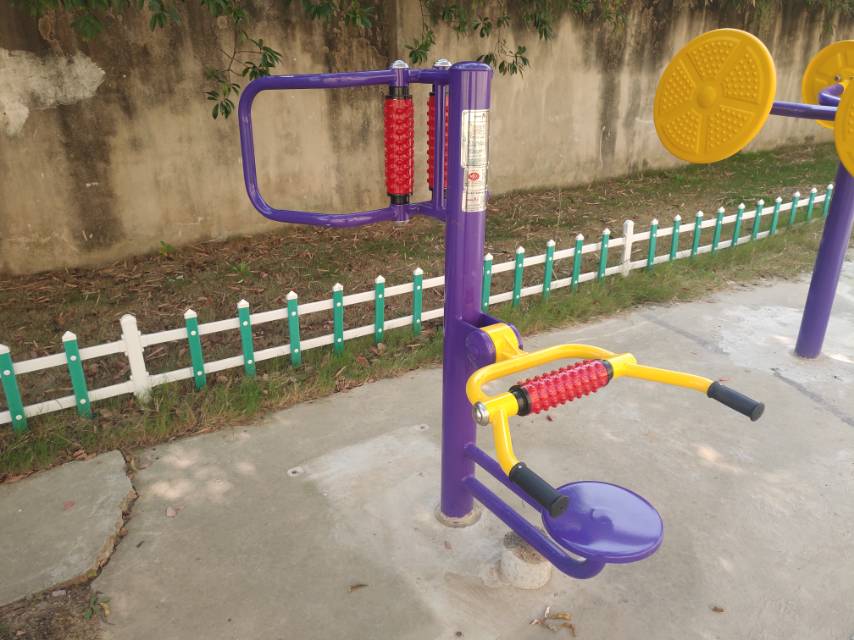 腰背按摩器