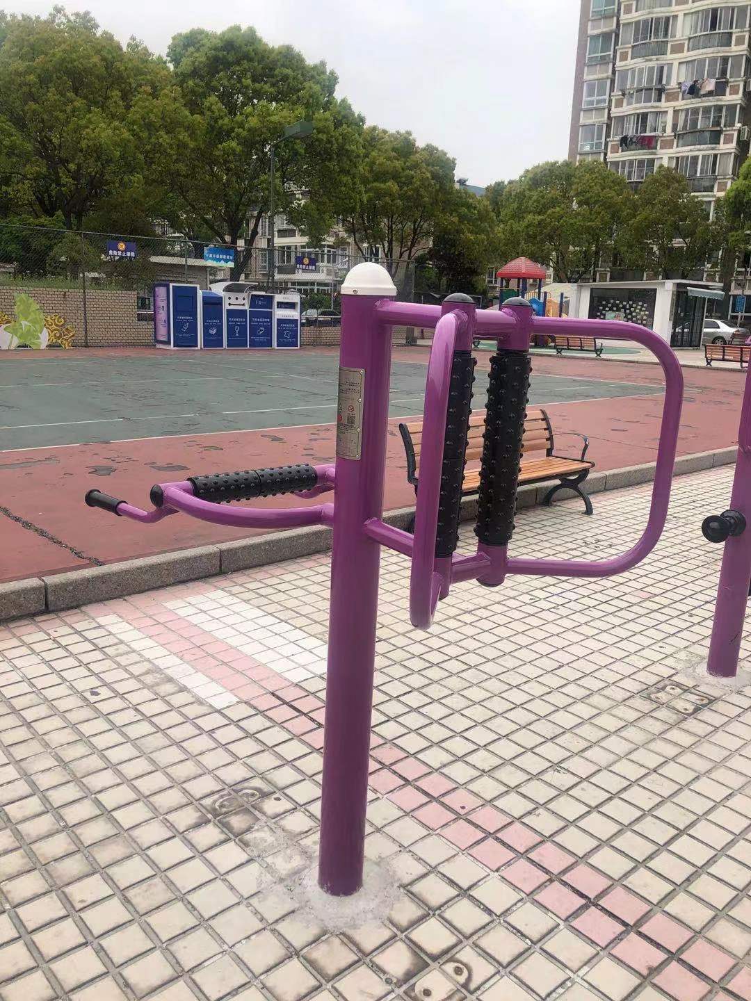 腰背按摩器