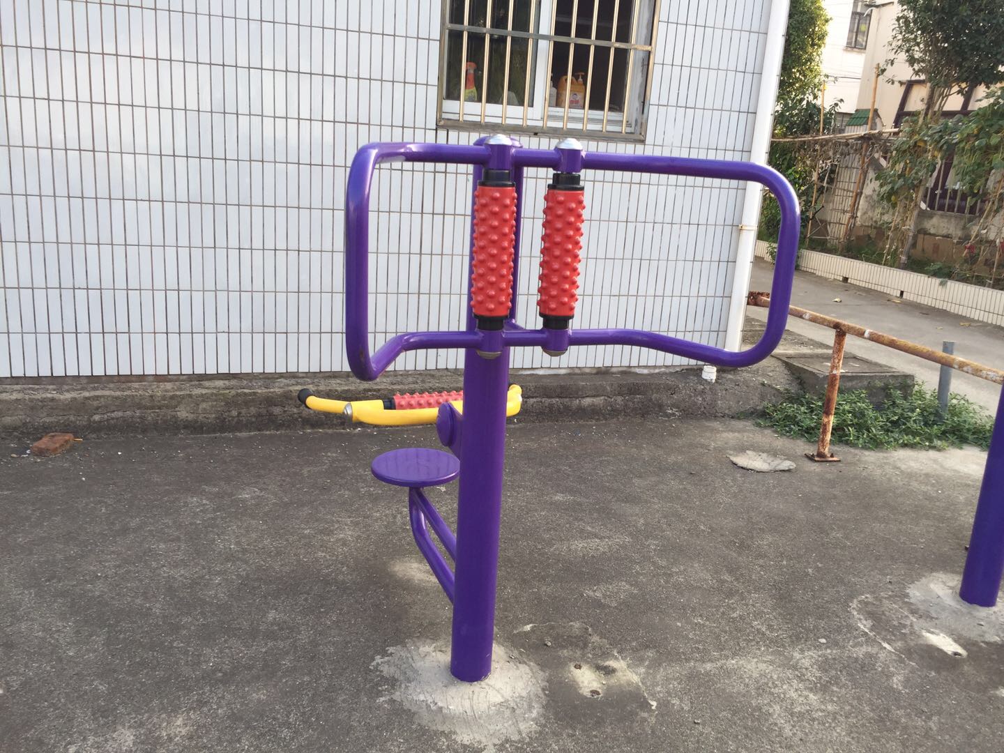 腰背按摩器