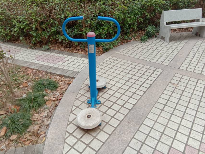 扭腰器