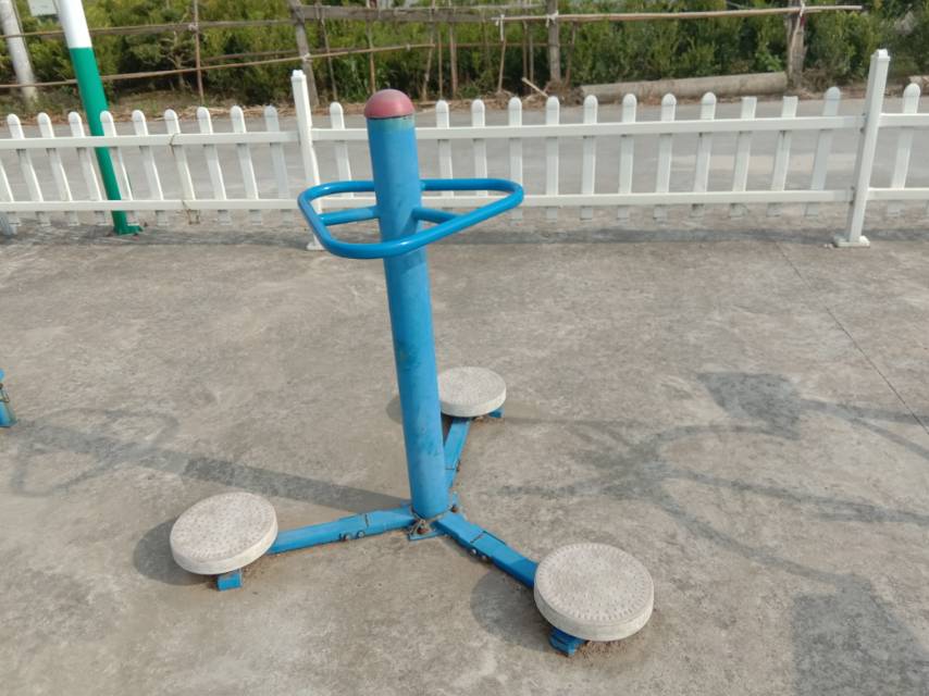 扭腰器