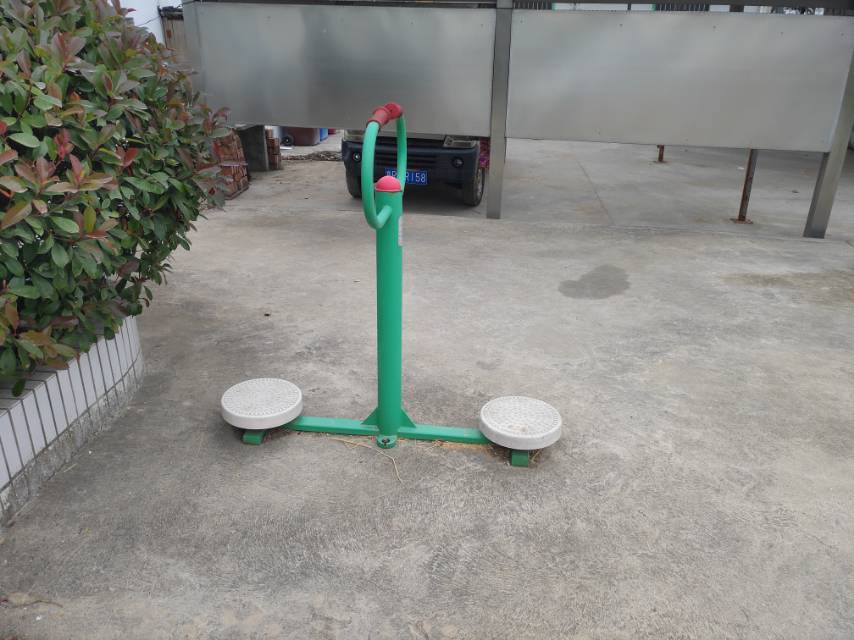 扭腰器
