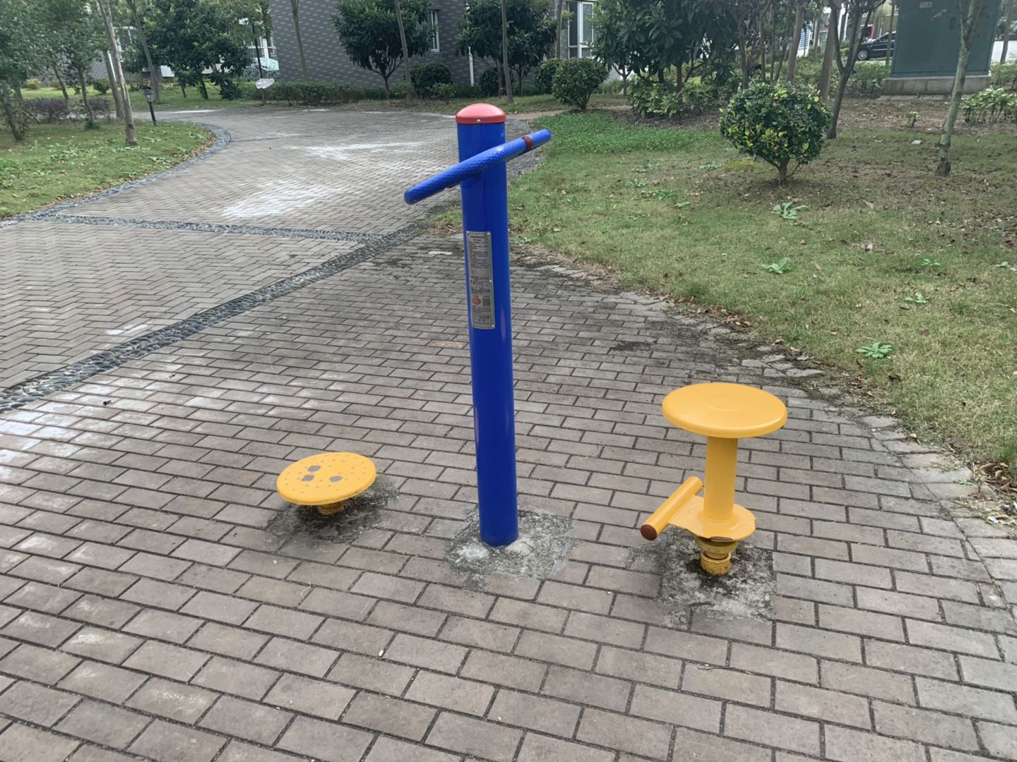 雙位扭腰器